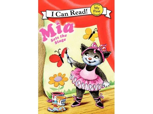 Mia Sets the Stage