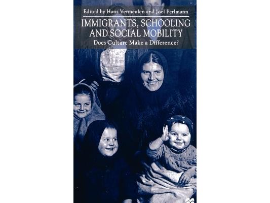 Immigrants, Schooling and Social Mobility: Does Culture Make a Difference?