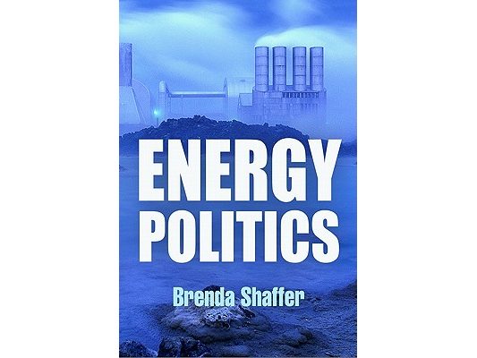 Energy Politics [With Bookmark]