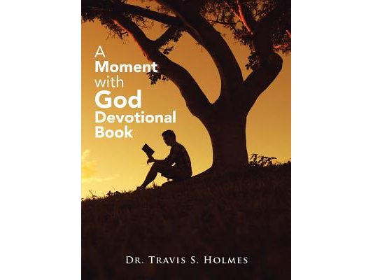 A Moment with God: Devotional Book