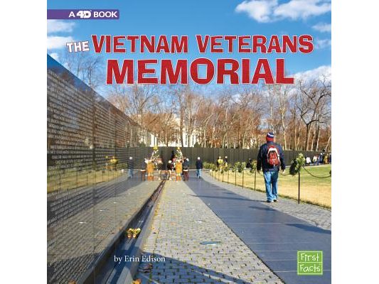 The Vietnam Veterans Memorial: A 4D Book