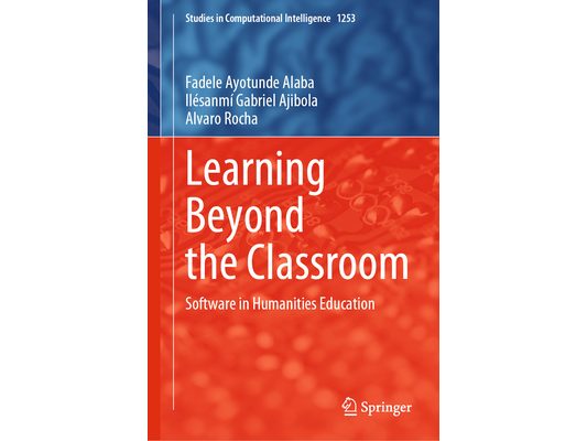 Learning Beyond the Classroom: Software in Humanities Education