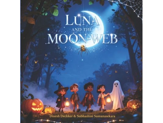 Luna and the Moon-Web: Halloween Story for Kids 6-10